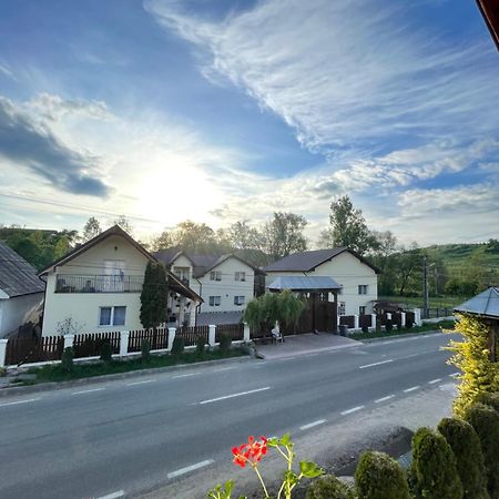 Pensiunea Casa Godja Văleni 외부 사진