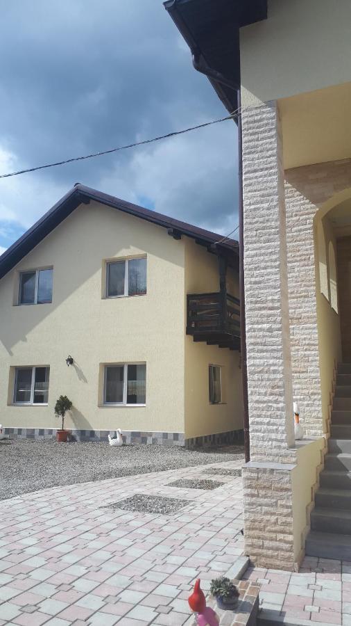 Pensiunea Casa Godja Văleni 외부 사진