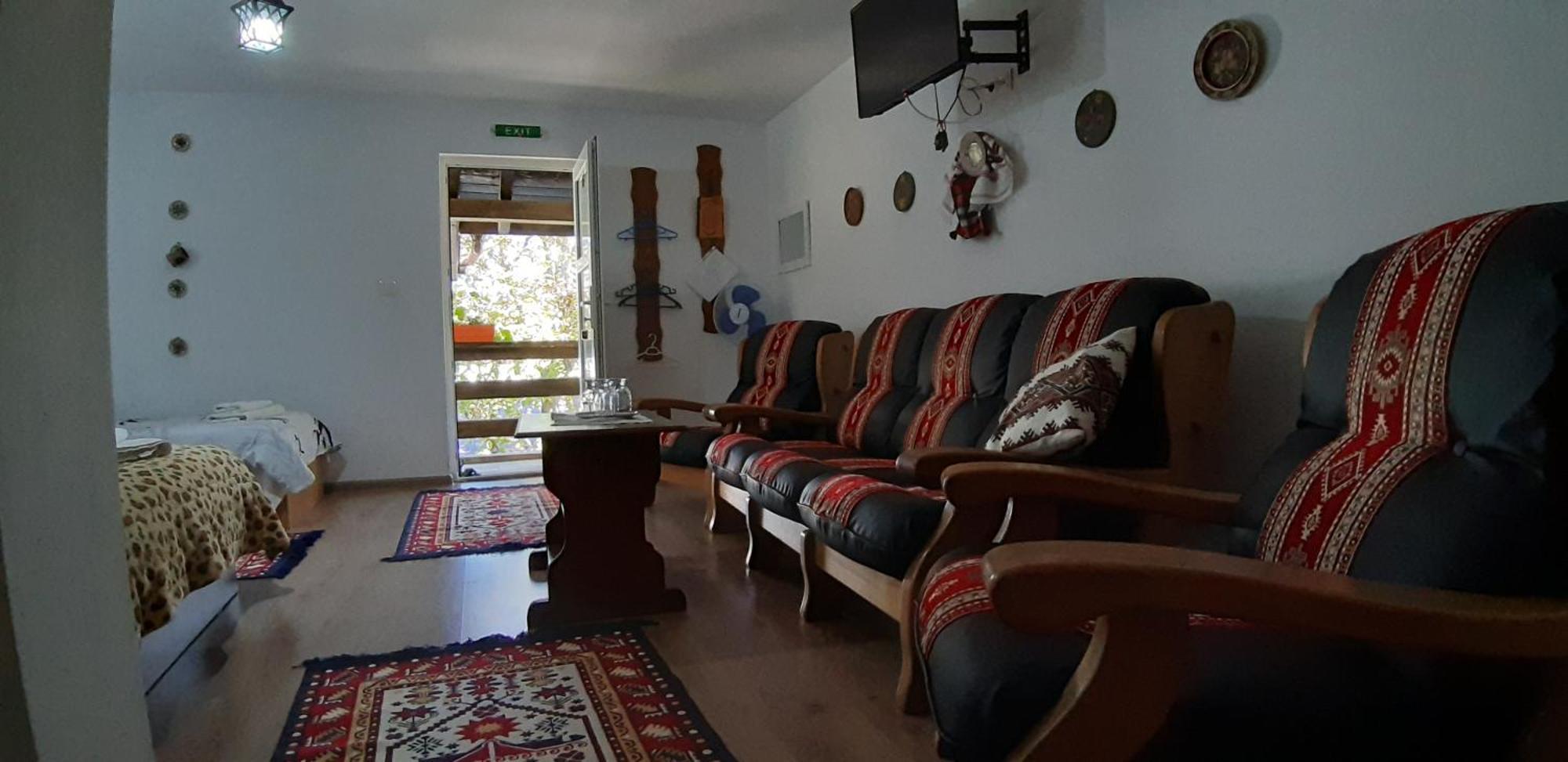 Pensiunea Casa Godja Văleni 객실 사진