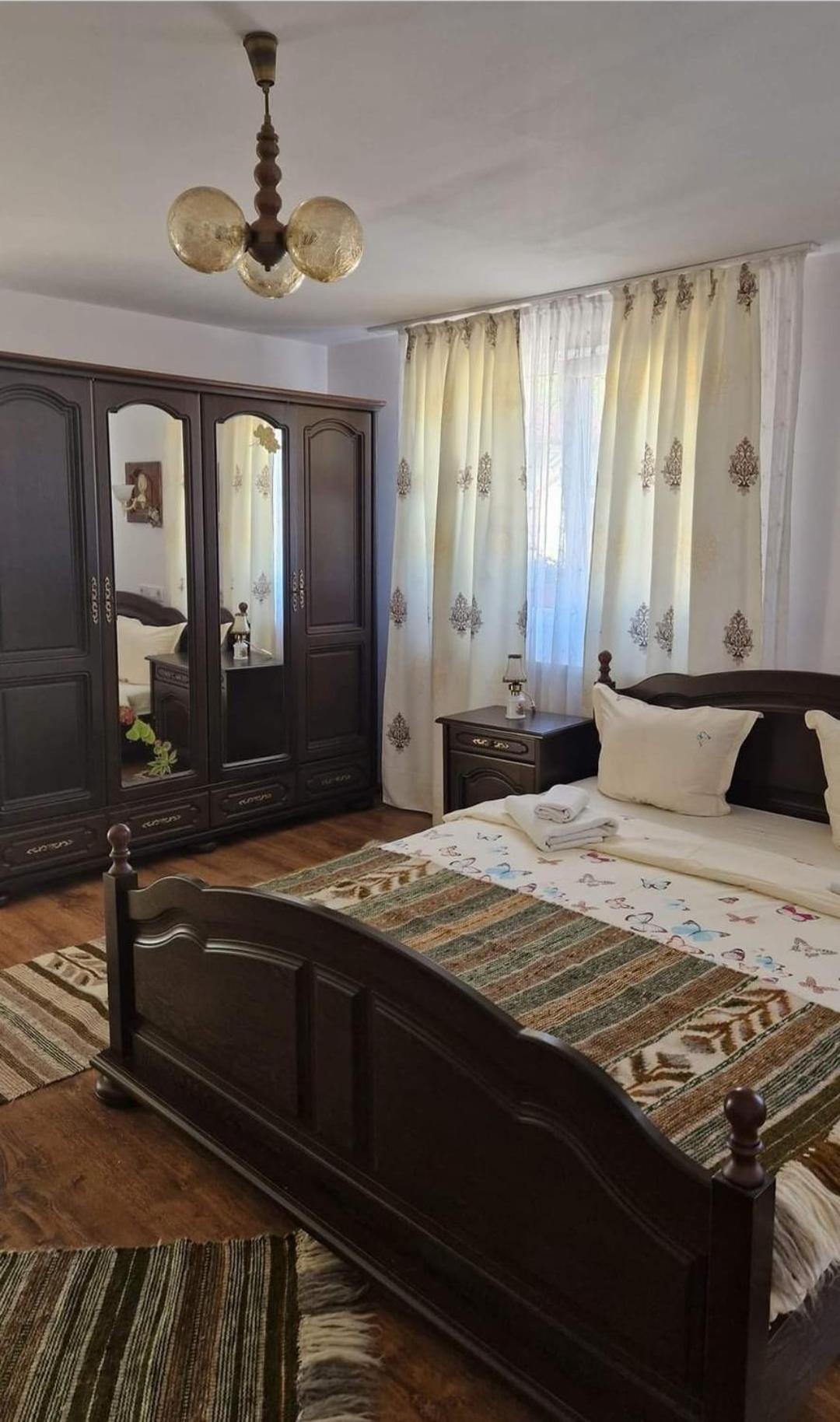 Pensiunea Casa Godja Văleni 외부 사진